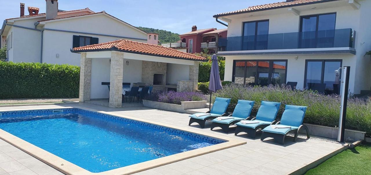 Maris Villa Drenje  ภายนอก รูปภาพ