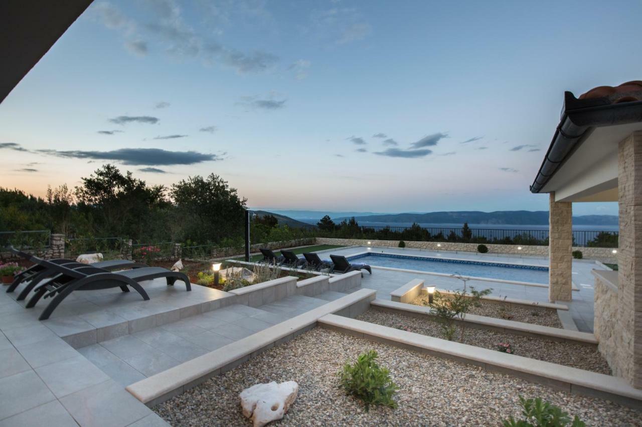 Maris Villa Drenje  ภายนอก รูปภาพ