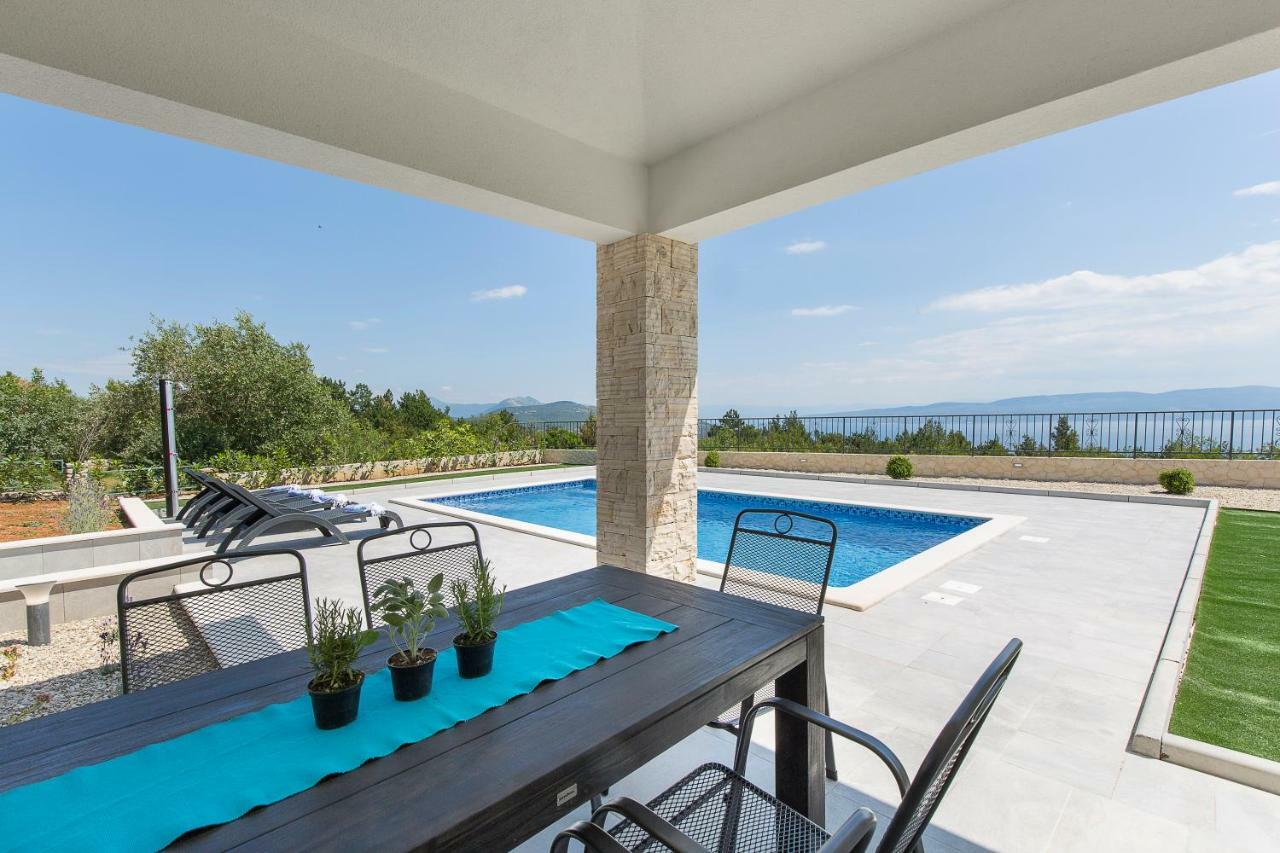 Maris Villa Drenje  ภายนอก รูปภาพ