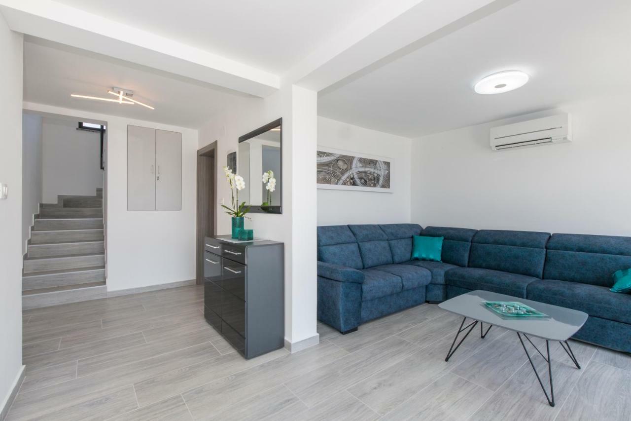 Maris Villa Drenje  ภายนอก รูปภาพ
