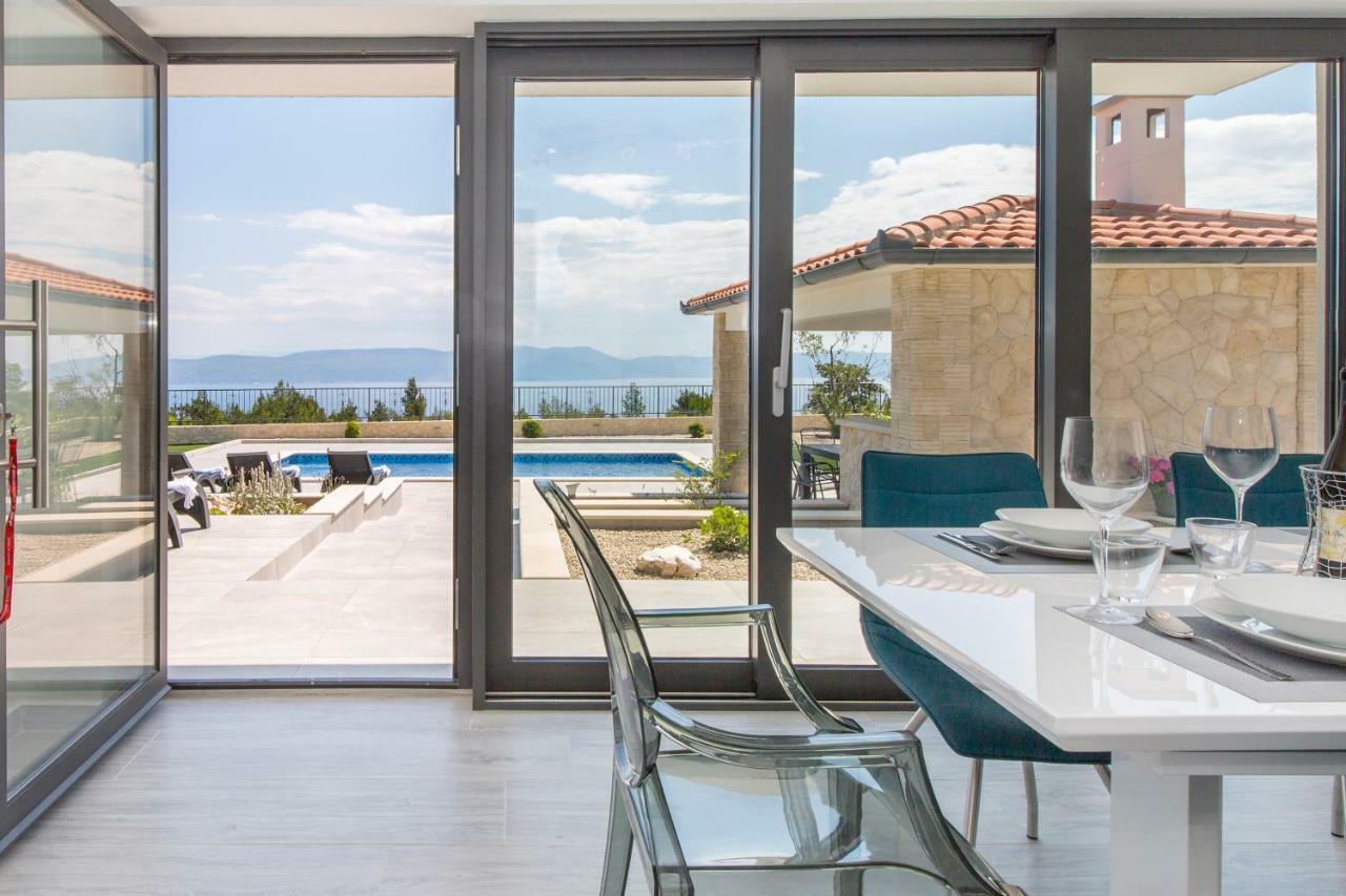 Maris Villa Drenje  ภายนอก รูปภาพ