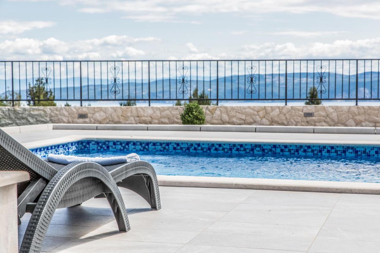 Maris Villa Drenje  ภายนอก รูปภาพ